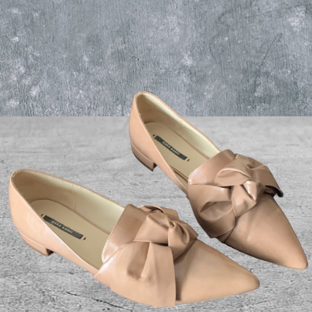 Zara Basic Oversized bow nude pointy toe flats Size 9